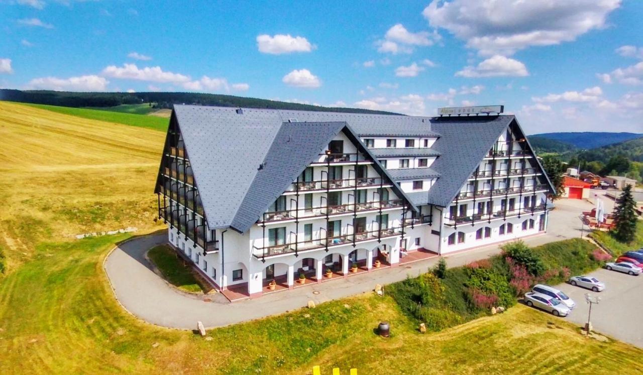 Alpina Lodge Hotel Oberwiesenthal Bagian luar foto